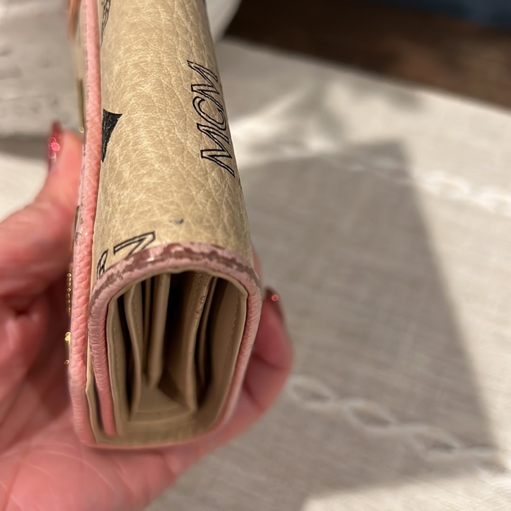Authentic MCM Wallet - Picture 15 of 16